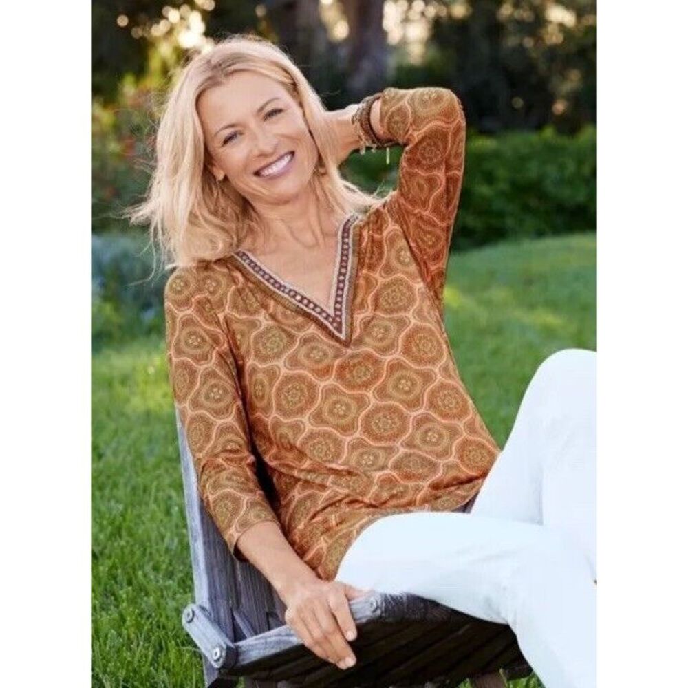NWT Soft Surroundings Lillia Beaded V Neck Tunic Top Medallion Print Sz S